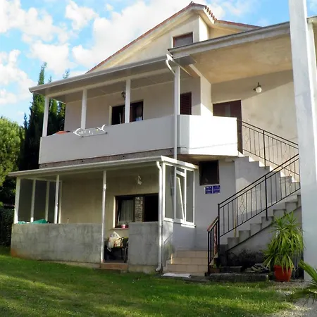 Apartment By The Sea Sveti Ivan, - 9692 *